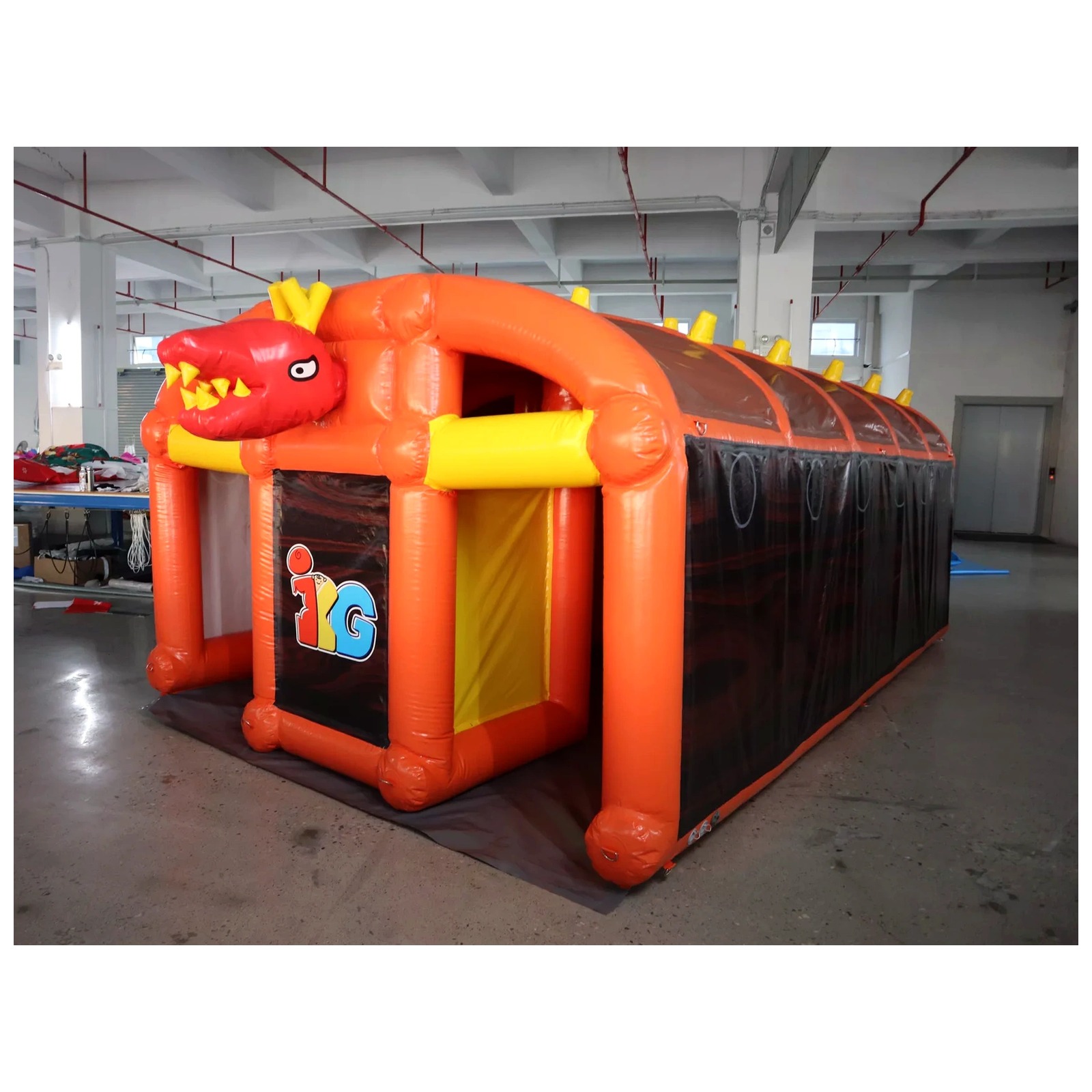 Outdoor Adventure Rentals - Grande Labirinto Gonfiabile Arancione 3X5m 10X16ft