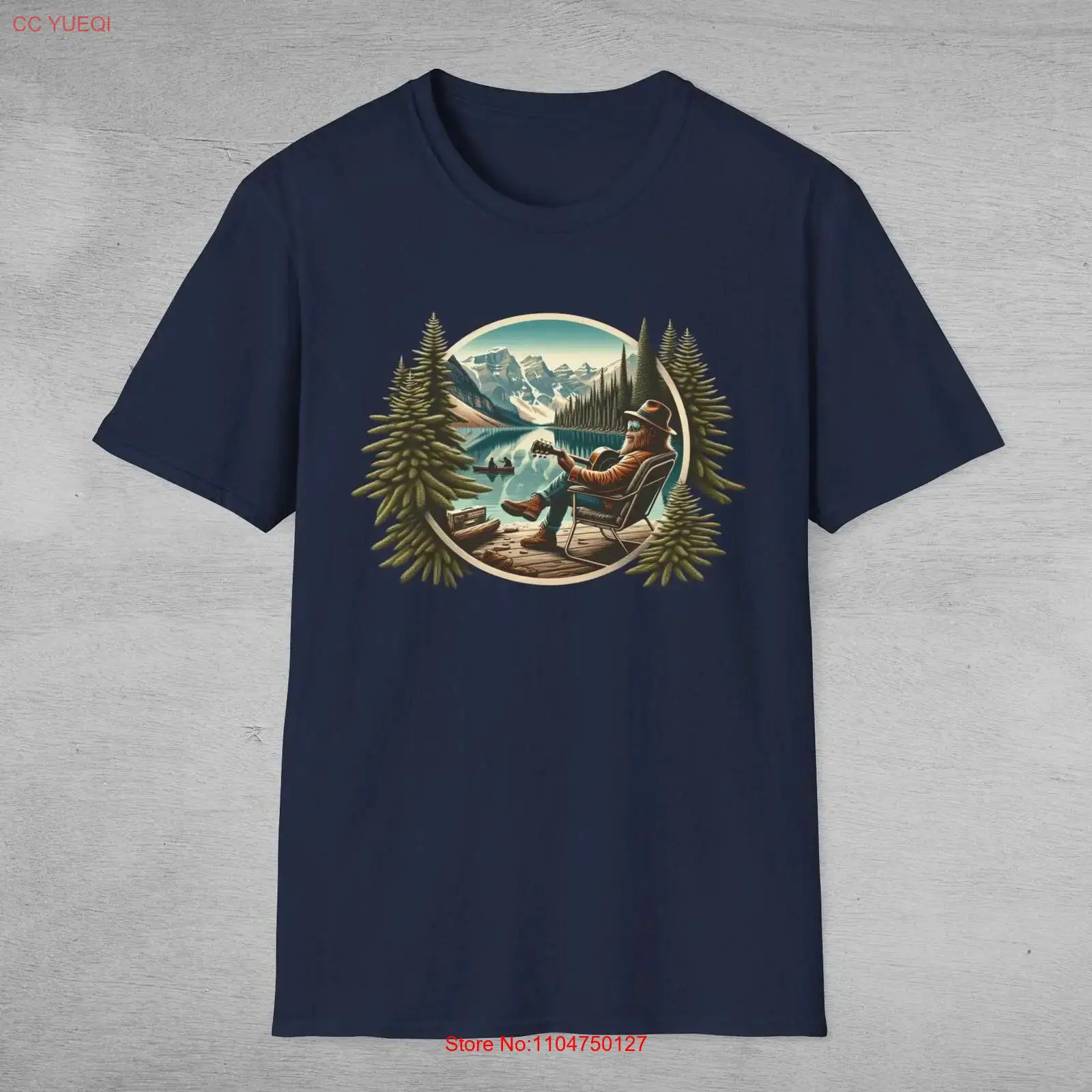 Outdoor Adventure At - Maglietta Bigfoot at the Lake, Sasquatch,